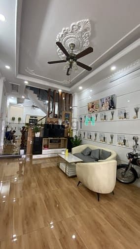Hình ảnh Nhà Hẻm 8M Ô Tô Thông Đường Mã Lò, 4 Tầng, Sổ Hoàn Công Đủ