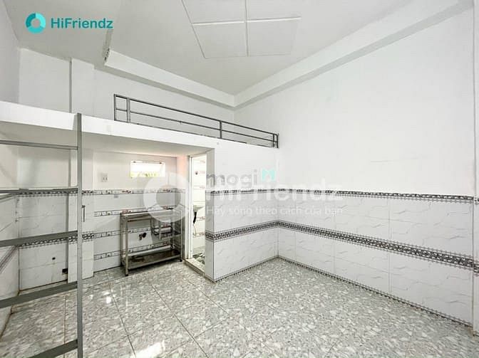 Hình ảnh Phòng gác cao 1m7 gần Aeon Tân Phú - DH Công Thương