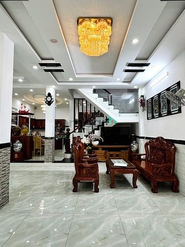 Hình ảnh Q. TB. Hẻm 6m Phan Huy Ích, 6.9x15, 4 tầng, 8PN