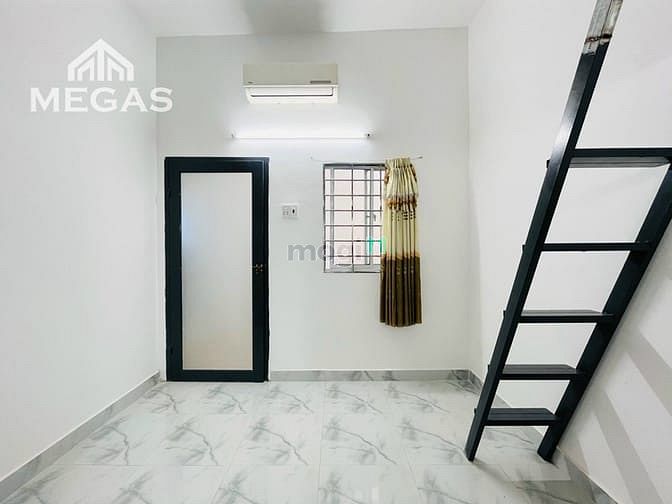 Hình ảnh ✅Phòng CÓ GÁC và MÁY LẠNH - TỦ LẠNH ở Lãnh Binh Thăng - Ba Tháng Hai