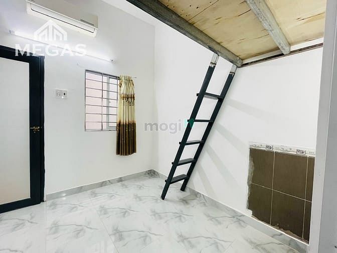 Hình ảnh ✅Phòng CÓ GÁC và MÁY LẠNH - TỦ LẠNH ở Lãnh Binh Thăng - Ba Tháng Hai