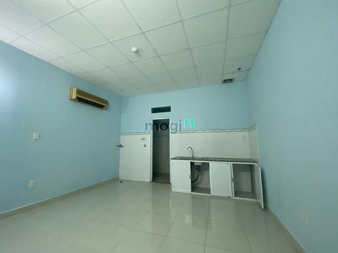 Hình ảnh Cho thuê ngay cầu vượt Hoàng Hoa Thám-hơn 30m2-tiện ích