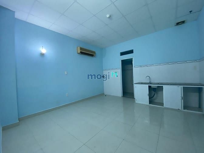 Hình ảnh Cho thuê ngay cầu vượt Hoàng Hoa Thám-hơn 30m2-tiện ích