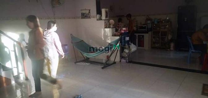 Hình ảnh Bán nhà gấp, giá tốt, sổ hồng riêng