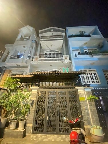 Hình ảnh Q.GV. Nhà HXH Phạm Văn Chiêu, 5x14, 4 tầng, 4PN