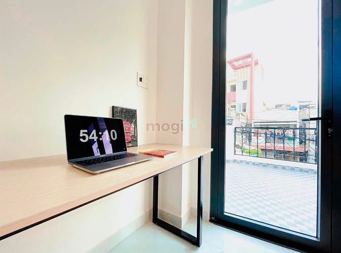 Hình ảnh Mb6623 nạp rút nhanh chóng ban công ngay vòng xoay Lê Đại Hành full nội thất