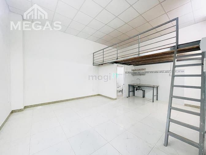Hình ảnh Phòng trọ gác lửng cho thuê cạnh sân bay