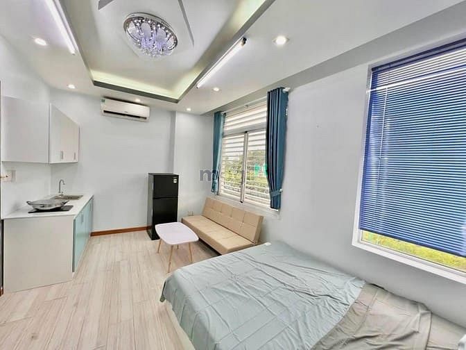 Hình ảnh Căn Hộ Cao Cấp Cho Thuê Cửa Sổ Thoáng Ngay Hoàng Sa