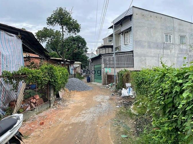 Hình ảnh Bán Lô Đất Sổ Hồng Riêng Ngay Ngã Ba Cây Điệp. Tp. Dĩ An. BD giá rẻ