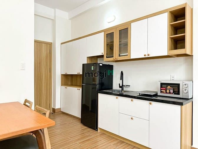 Hình ảnh Căn Hộ Ban Công 40m2 Cho Thuê Tại CMT8