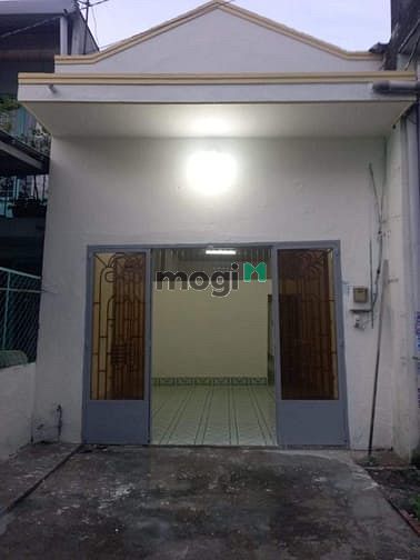 Hình ảnh Nhà Hà Huy Giáp gần ngã 4ga DT 4*15m Có 1 phòng ngủ dưới và 1 gác 5tr
