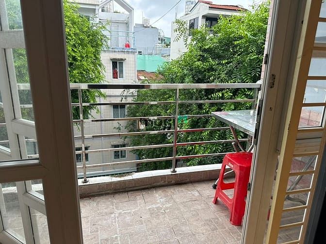 Hình ảnh Ký Túc Xá nữ Phan Văn Trị Q5 giá chỉ 1tr6 có phòng 4ng