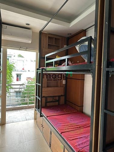 Hình ảnh Ký Túc Xá nữ Phan Văn Trị Q5 giá chỉ 1tr6 có phòng 4ng