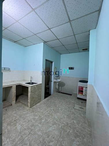 Hình ảnh Cho thuê nhà nhiều phòng ngủ - HL2, Bình Tân