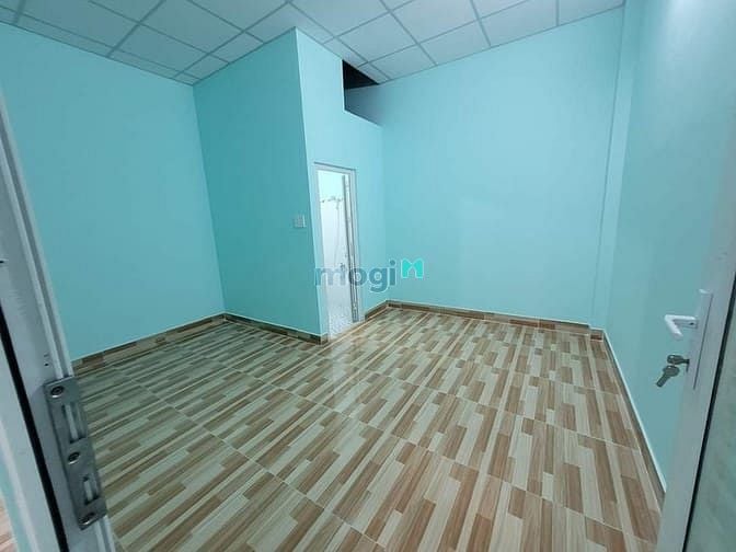 Hình ảnh Siêu hiếm Lạc Long Quân, Tân Bình, 55m2 , 5.5×11m Chỉ 3.x Tỷ
