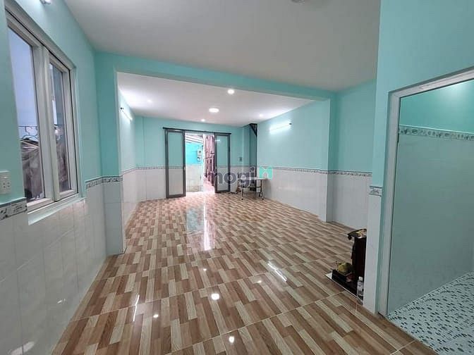 Hình ảnh Siêu hiếm Lạc Long Quân, Tân Bình, 55m2 , 5.5×11m Chỉ 3.x Tỷ