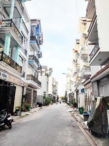 Hình ảnh Nhà đẹp đường Bến Lội 4 Tầng, 50m2, Hẻm 12m, SHR.