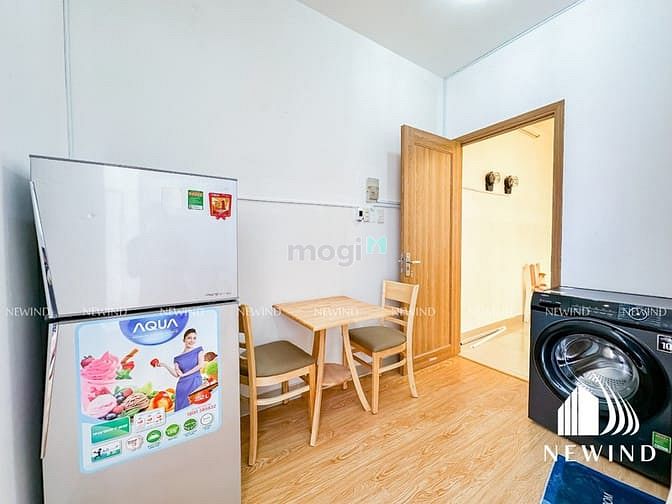 Hình ảnh Phòng Bancol máy giặt riêng gần cầu kênh tẻ, cầu tân thuận quận 7