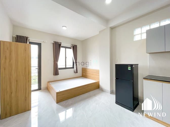 Hình ảnh Phòng mới, có bancol gần đại học Tôn Đức Thắng, RMIT, thuận tiện q1,4