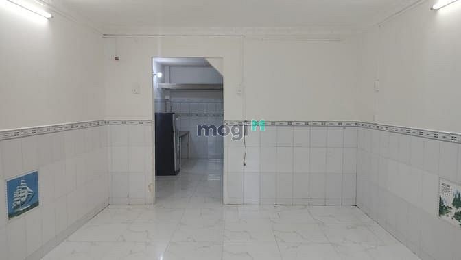 Hình ảnh HXH - Đường Lê Đình Cẩn, Sát Tên Lửa. 44m2, 2 Tầng, SHR.