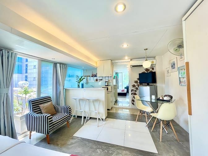 Hình ảnh 🏠🏠 Căn Hộ Sang Trọng nằm Cao Thắng-QUẬN 3 🍀🍀 🍀 Bạn