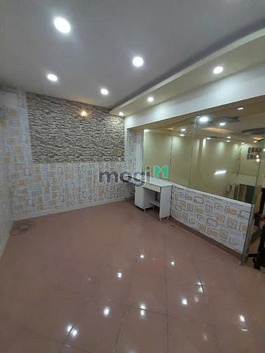 Hình ảnh MTKD khu phân lô - Sát căn góc - Gần Celadon - Ngang 4,5m - Hơn 100m2
