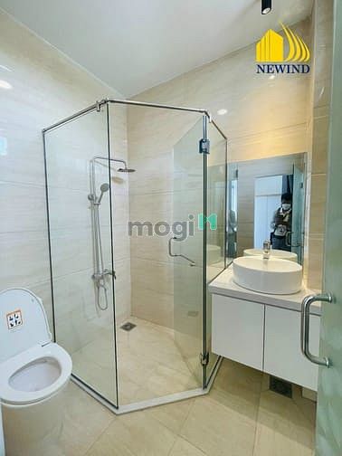 Hình ảnh Studio cửa sổ lớn gần đại học Tôn Đức Thắng, UFM, RMIT, NTTU, quận 1,4