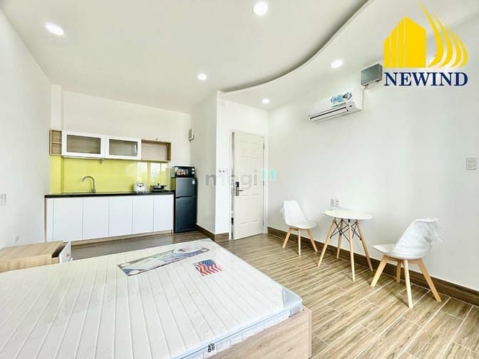 Hình ảnh Studio cửa sổ lớn gần đại học Tôn Đức Thắng, UFM, RMIT, NTTU, quận 1,4