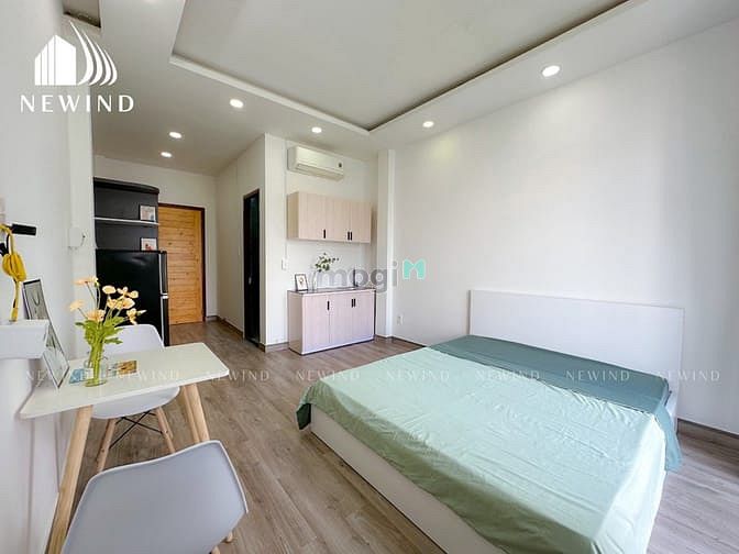 Hình ảnh Phòng mới có bancol gần chợ Tân Mỹ, Cresent Mall, Phú Mỹ Hưng, quận1,4