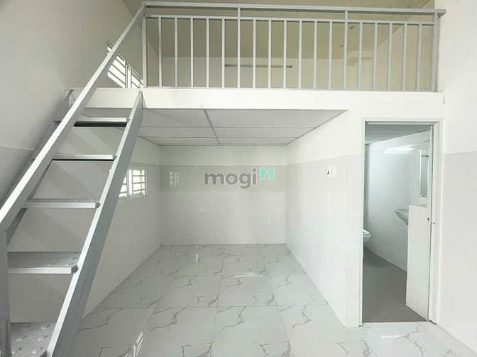 Hình ảnh Duplex giá cực rẻ ngay trung tâm quận 7 sát ĐH Tôn Đức Thắng