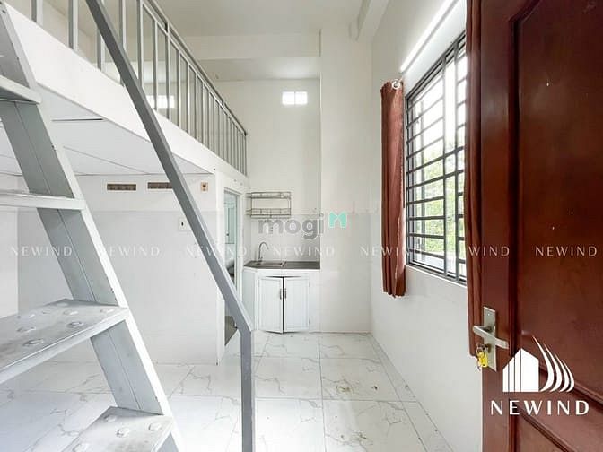 Hình ảnh Duplex giá cực rẻ ngay trung tâm quận 7 sát ĐH Tôn Đức Thắng