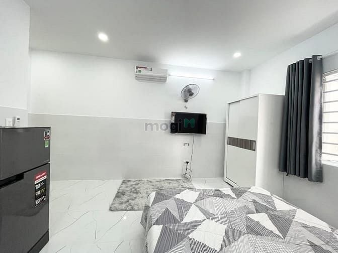 Hình ảnh Cho thuê phòng cách Lotte 100m, full nội thất, thuận tiện sang quận 4