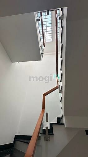 Hình ảnh Nhà đẹp ở ngay sát Aeon mall Tên Lửa, 72m2, 3 Tầng, 4Pn