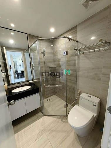 Hình ảnh Cho thuê chung cư Saigon Royal, Bến Vân Đồn, Q4: 80m2, 2p ngủ, 2wc, Nt