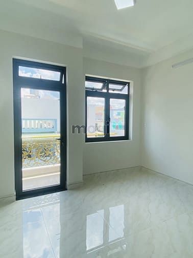 Hình ảnh Bán nhà Tỉnh lộ 10 Sát Tên Lửa Cạnh Aeon, 62m2, 5 Tầng, HXH