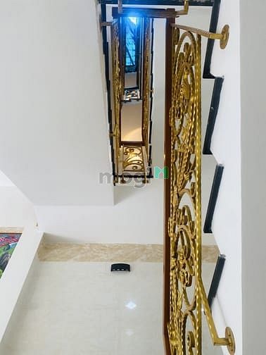 Hình ảnh Bán nhà Tỉnh lộ 10 Sát Tên Lửa Cạnh Aeon, 62m2, 5 Tầng, HXH