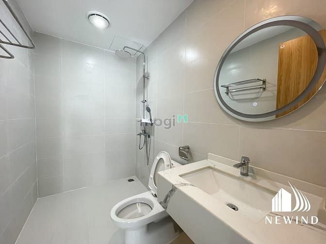 Hình ảnh Phòng bancol giá siêu rẻ gần Kênh Tẻ, Kdc Him Lam, RMIT, quận 1,4