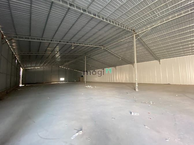 Hình ảnh Cho thuê kho đường Đức Thắng, Bắc Từ Liêm. DT 200-2000m, cao 8m, điện