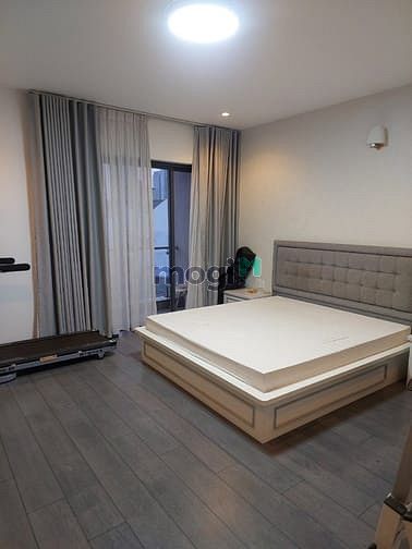 Hình ảnh Biệt thự 8x20, Hầm, Thang máy, Trệt, 3 lầu , 5 Pn, Full nội thất P.Ap