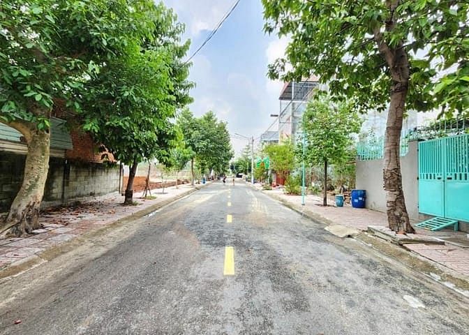 Hình ảnh Bán đất giá rẻ KDC gần ngã tư Chiêu Liêu, Dĩ AN, Bình Dương 65m2