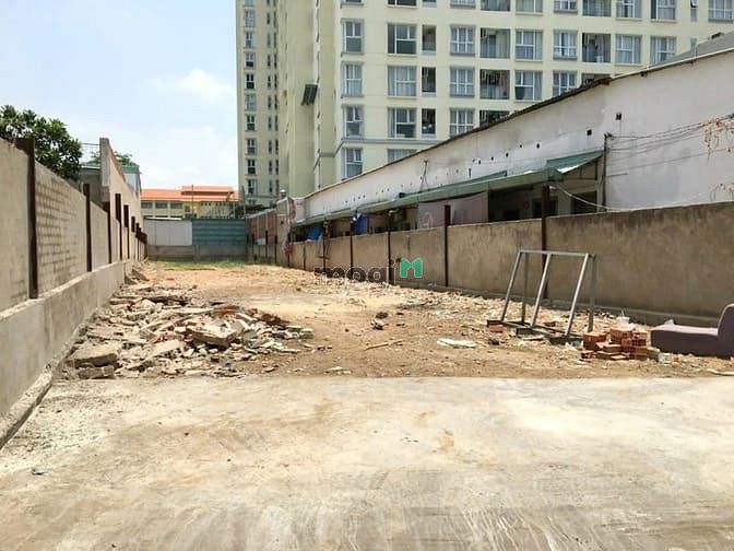 Hình ảnh Bán lô đất 450m² Mặt tiền Nguyễn Thị Thập Quận 7