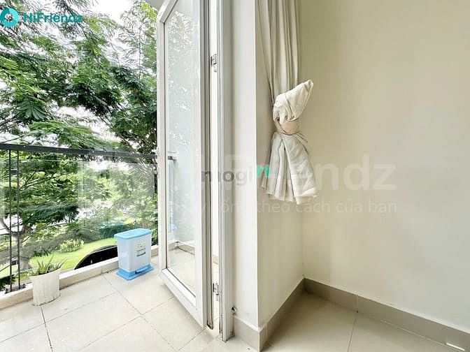 Hình ảnh Cho thuê CH ban công ngay vòng xoay Phú Hữu, sát chung cư Khang Điền