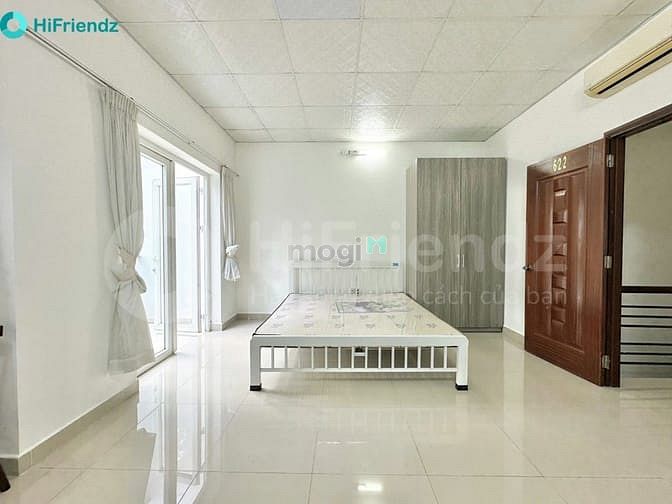 Hình ảnh Cho thuê CH ban công ngay vòng xoay Phú Hữu, sát chung cư Khang Điền