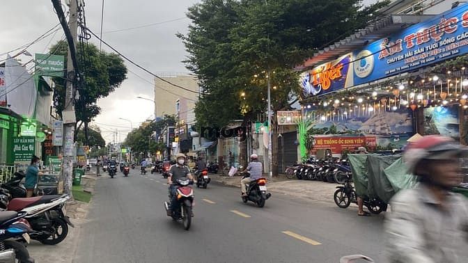 Hình ảnh MTKD Đường Bình Trị Đông, 160m2, 2 Tầng, 1 đời chủ.