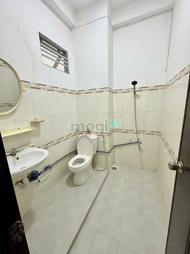 Hình ảnh Mình có nhà cần share phòng cho thuê ở Đường số 7, Tên Lửa, BÌnh Tân