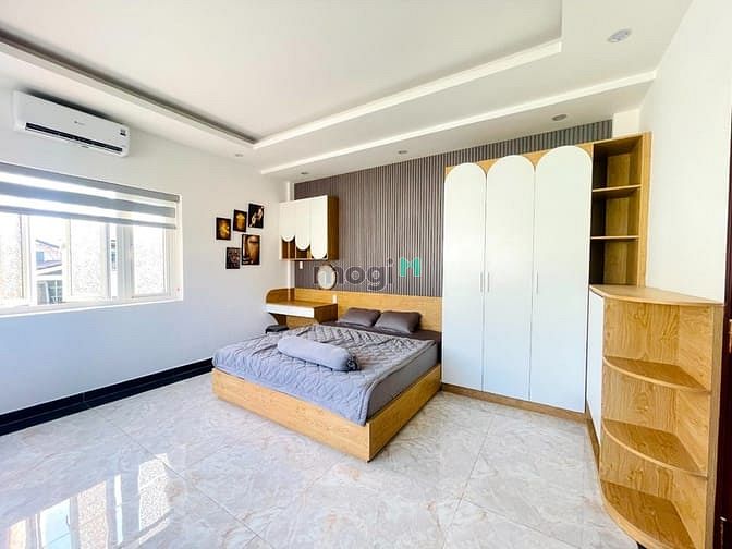 Hình ảnh Cho thuê studio cửa sổ trời ngay CV Lê Thị Riêng