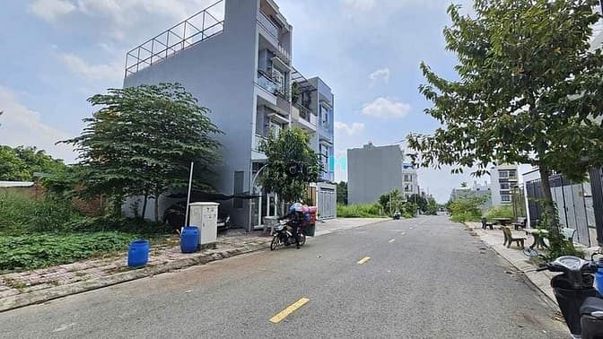 Hình ảnh Bán đất đường N1 KDC Phú Hồng Thịnh 6, P.Bình An, Dĩ An
