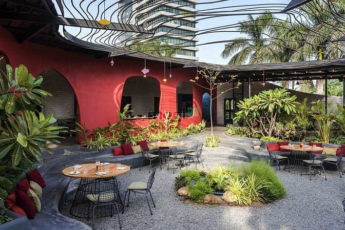 Hình ảnh MBKD gần 700m2,hợp KD quán ăn,cafe không gian rộng,đường Lê Thanh Nghị
