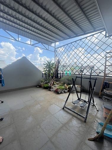 Hình ảnh Nhà đẹp 4 Tầng, Hẻm 5M, Lê Văn Quới giáp Tân Phú.