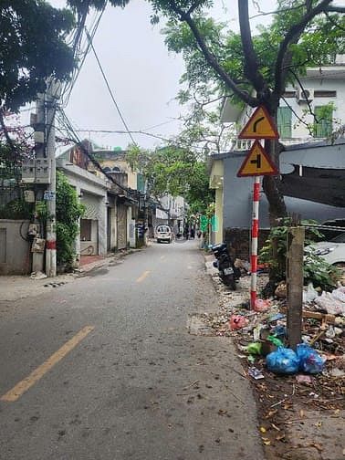 Hình ảnh Bán Gấp Đất **Ngọc Thuỵ**, 44m2, Ngõ Ô Tô, Giá 5 Tỷ